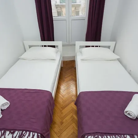 Konukevi Boutique Room Kaja Walk To Old Town & Riva Split
